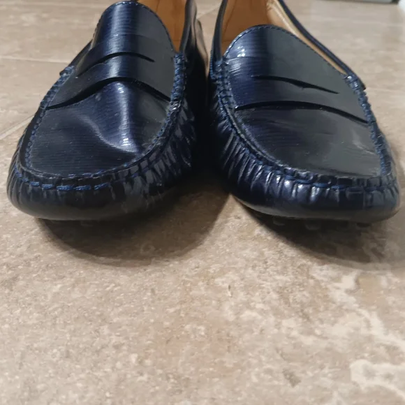 Tod’s Navy Blue Leather "Gommino" Driving Loafers Wo.37.5 (US 7.5) - Picture 4 of 10